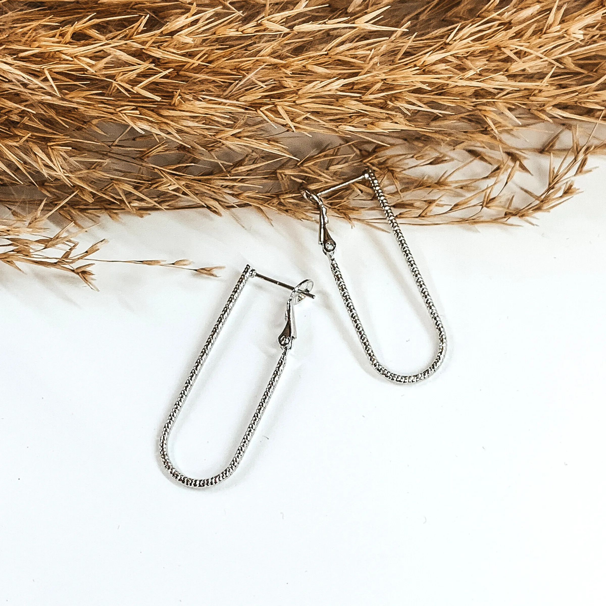 U-Shaped Hoop Earrings in Silver