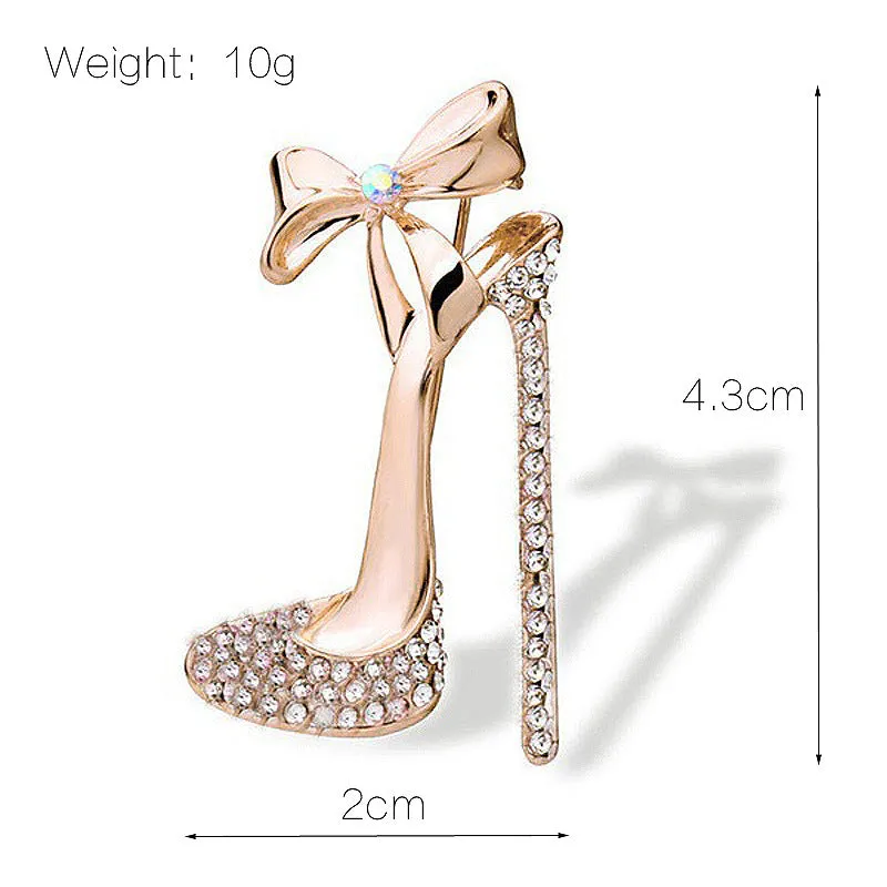 XSB075 - Golden Heels Saree Brooch